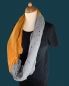 Mobile Preview: Schal aus Baumwolle in den Farben Grau mit Glitzerflakes und Senfgelb mit goldenen Punkten