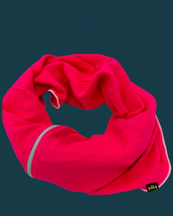 Preview: Schal aus Baumwolle in der Farbe Pink mit rosaner Gewebekante