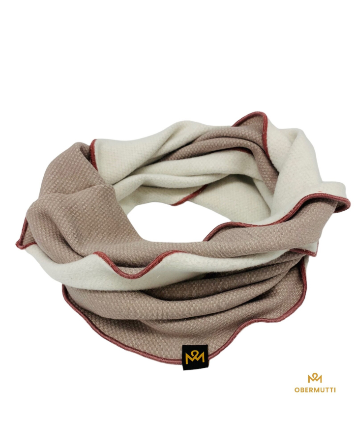 Schal aus Baumwolle / Lyoncell in der Farbe Creme