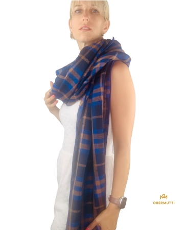Schal aus Seide in den Farben Kobaltblau und Braun Karomuster