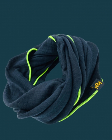 Schal aus 100% Baumwolle in den Farbe Schwarz mit veredelter Gewebekante