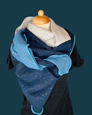 Schal aus Baumwolle in den Farben Blau, Marineblau mit goldenen Punkten und Creme mit Lochstickerei