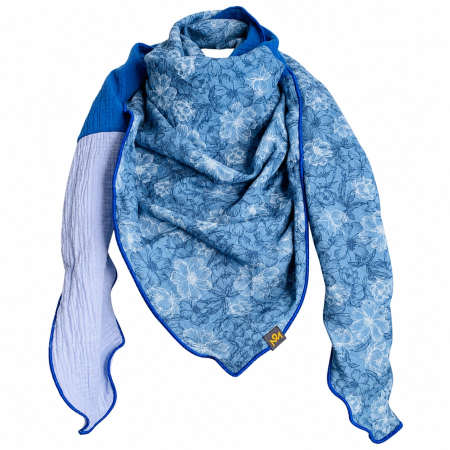 Schal aus Baumwolle in hellblau, kobaltblau und blau mit Blumenmuster