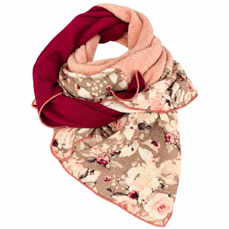 Schal aus Baumwolle in den Farben Bordeaux, dunkles Altrosa Rosenmuster und Rosa Fleece